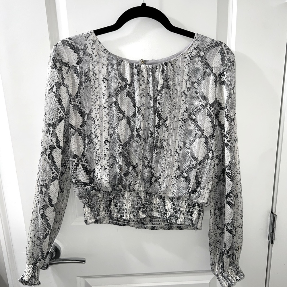 Impeccable Pig cropped shirt, size medium. worn once like new!